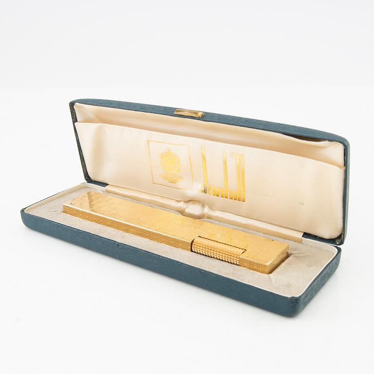 Dunhill lighter, late 20th century, England.