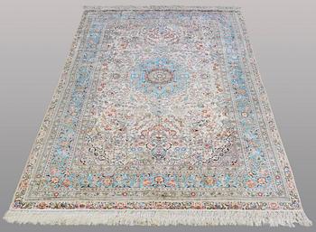 A RUG, orientalisk silke, ca 245 150 cm.