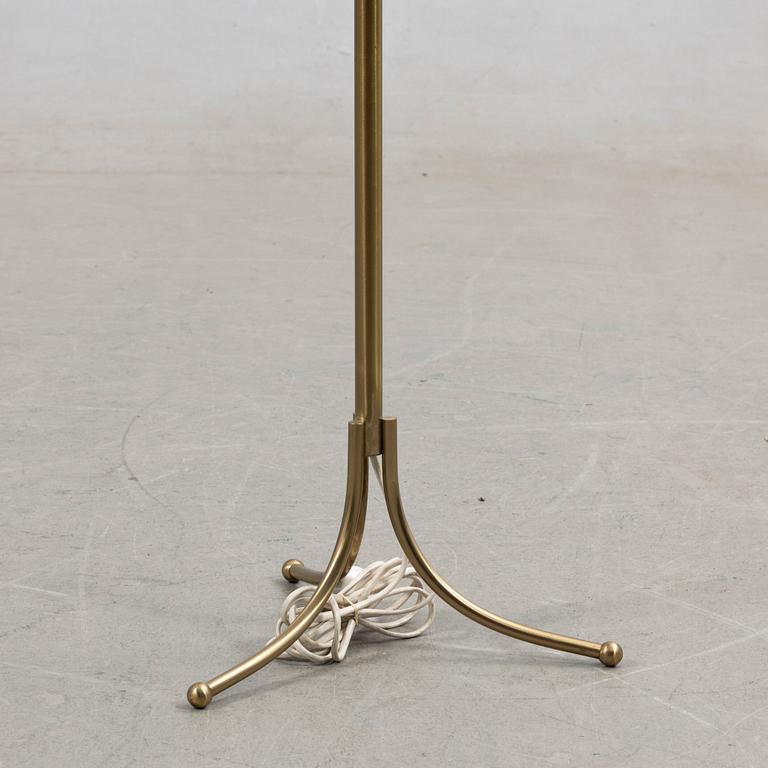 Josef Frank, golvlampa, modell G 2326, Firma Svenskt Tenn.