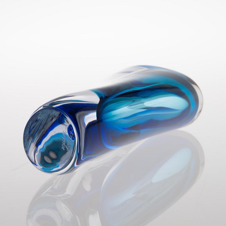 GÖRAN WÄRFF, MALJAKKO, lasia, signeerattu "Kosta Boda G Wärff 7049808".