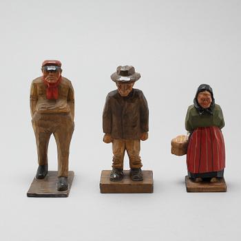 SKULPTURER, 3 st, trä, signerade, omkring 1900-talets mitt.