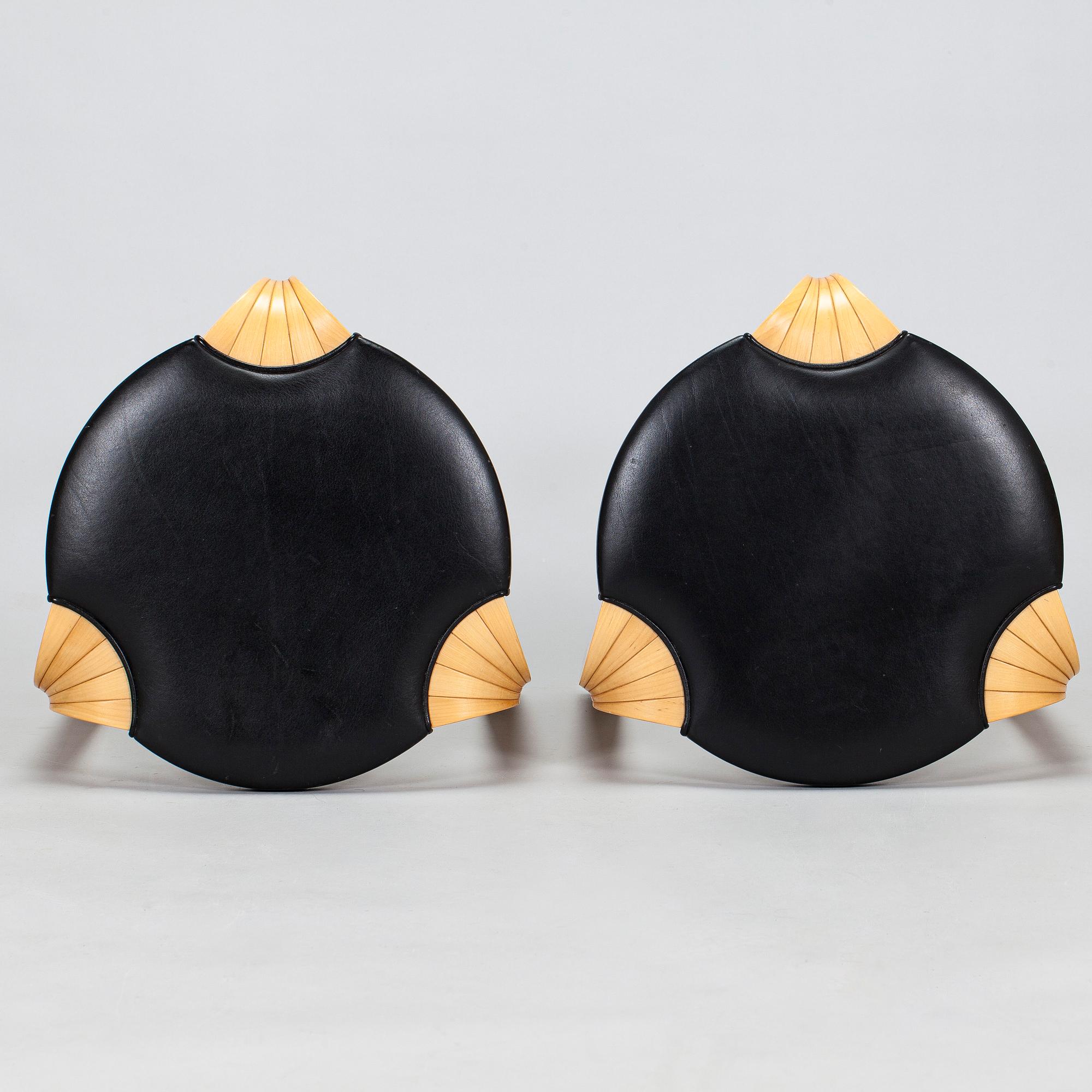 Alvar Aalto, jakkarapari, malli X600, Artek 1994.