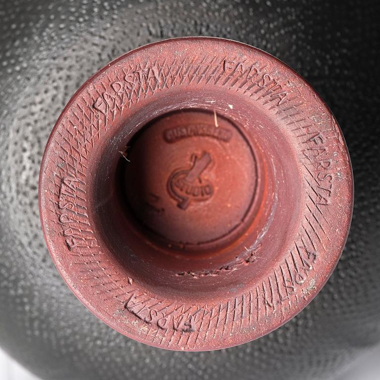 Wilhelm Kåge, a "Farsta" stoneware vase, Gustavsberg Studio 1955.