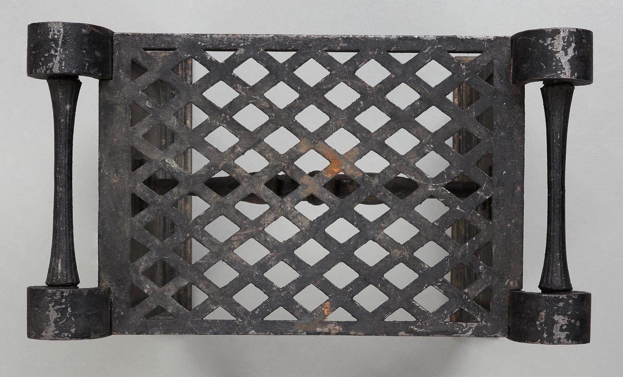 Folke Bensow, A Folke Bensow Swedish Grace cast iron stool, model 'Taburett Nr 1', Näfveqvarn, Sweden circa 1925.