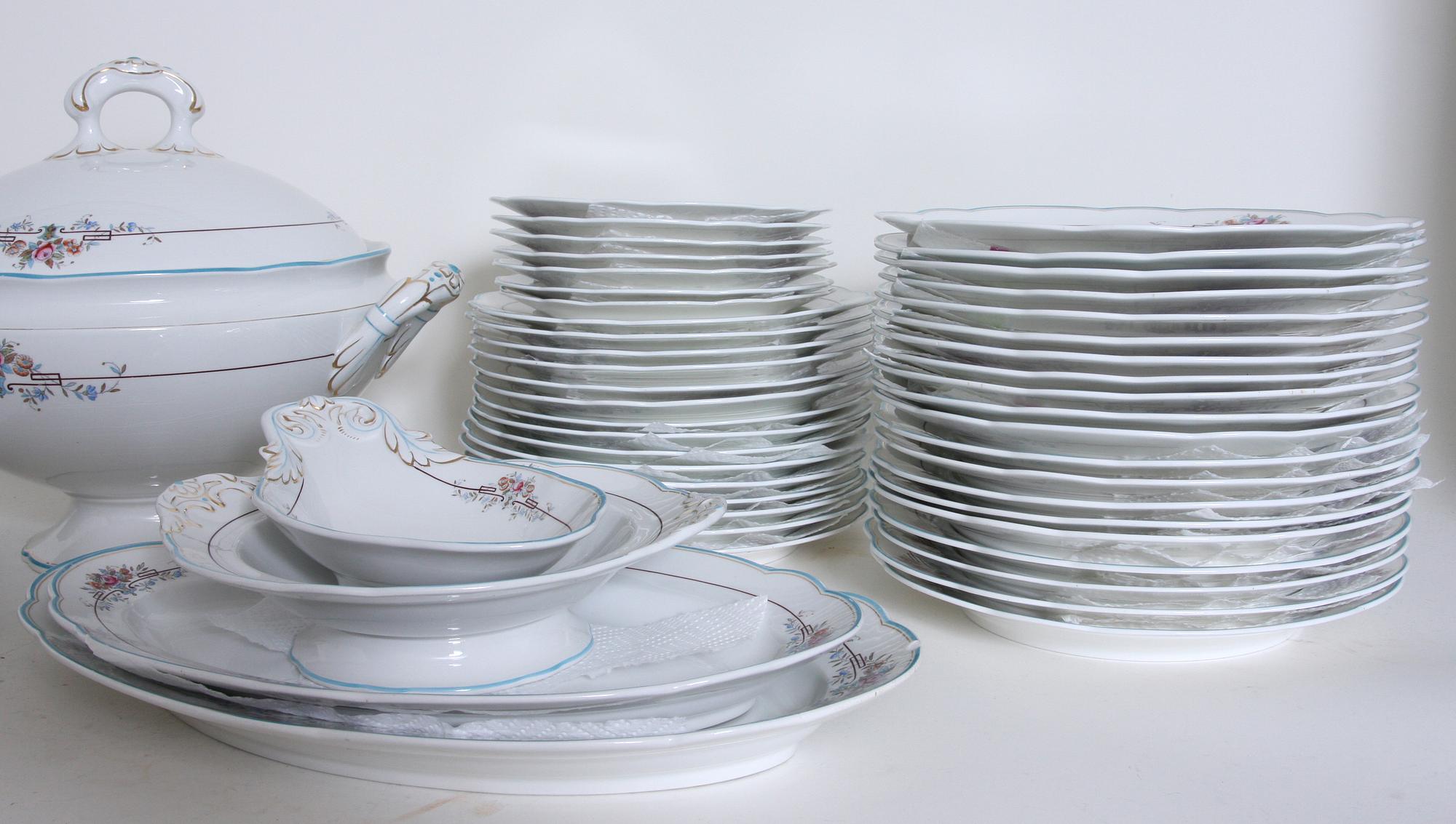 SERVISDELAR, ca 48 st, porslin, "Göta", Rörstrand.