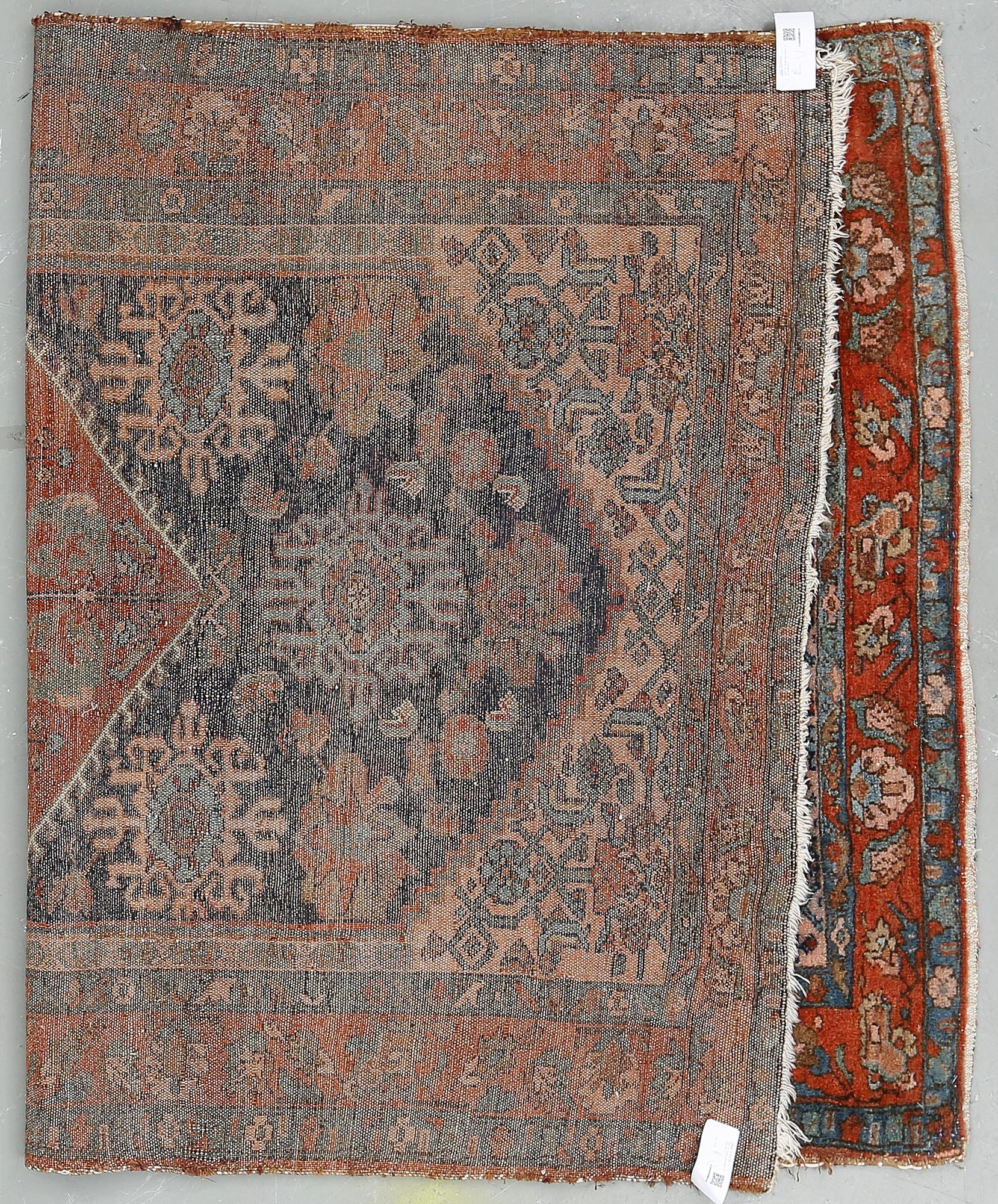 MATTA, Antik Hamadan. Ca 210x136 cm.