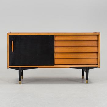 NILS JONSSON, sideboard / skänk, modell 222, Hugo Troeds, Bjärnum, 1950-tal.