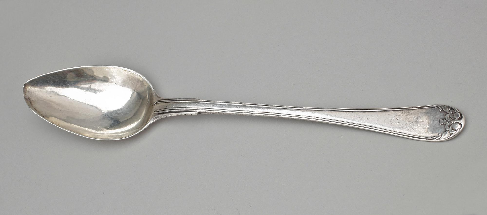 RAGUSKED, silver, Axel Hamnqvist, Åmål, 1800-talets andra hälft. Vikt 106,5g.