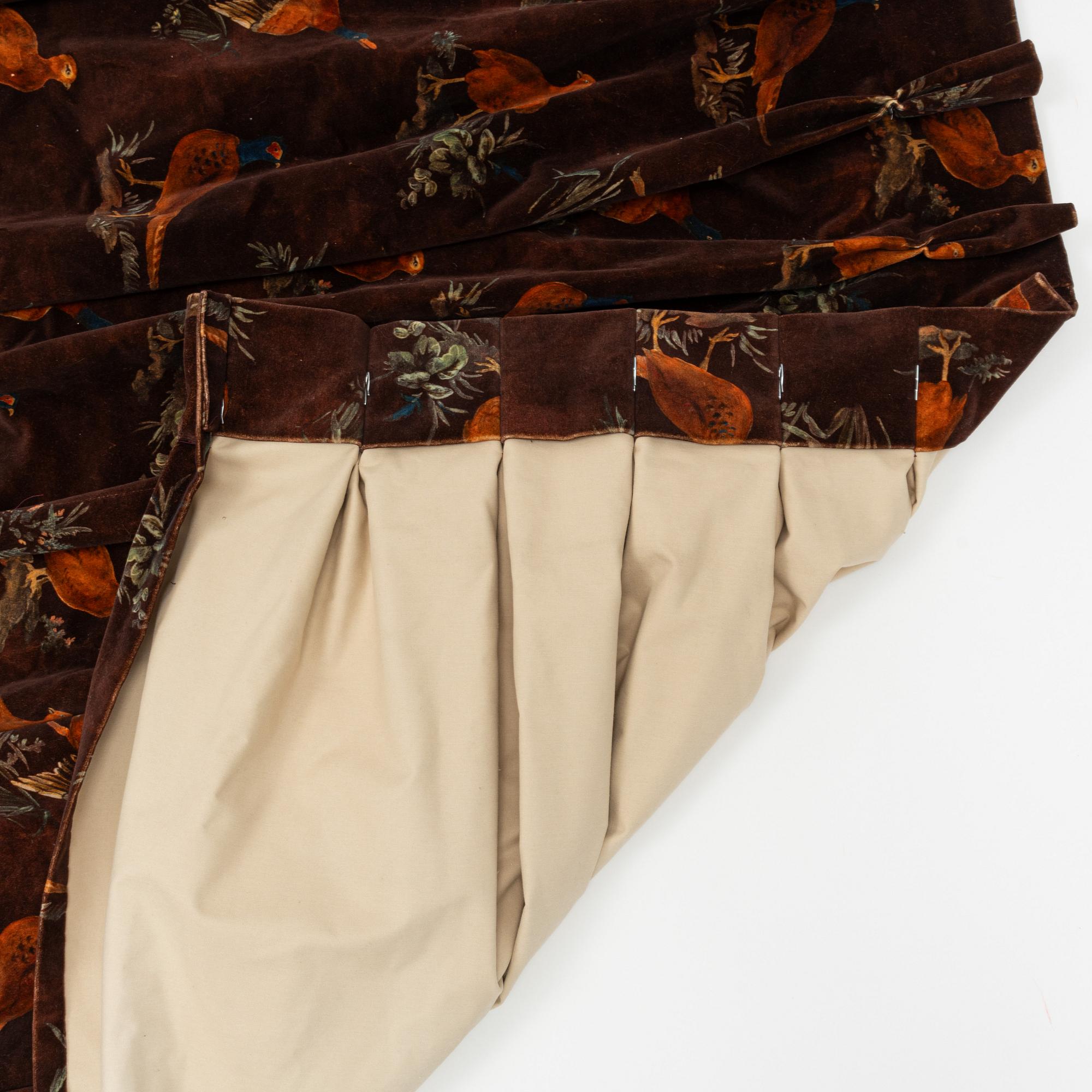 A pair of 'Game Show Spice' curtains and a blind, Mulberry Home/GP & J Baker, England, 2023.