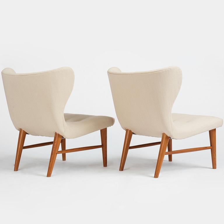 Erik Bertil Karlén, a pair of Swedish Modern easy chairs for Firma Rumsinteriör, Stockholm 1940's.