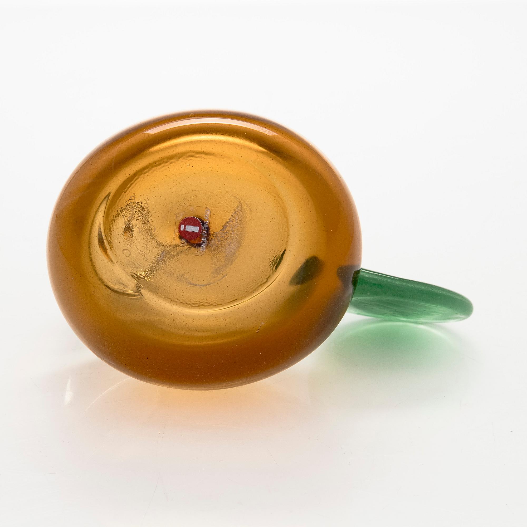 Oiva Toikka, a 'Sorja' glass bird, Signed Oiva Toikka, Nuutajärvi.