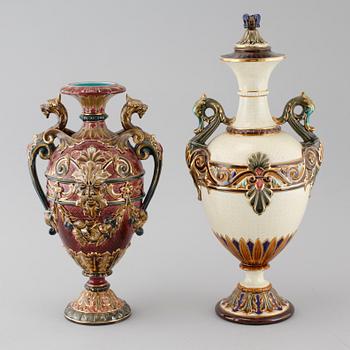 A majolica vase and urn from Rörstrand, around the year 1900.