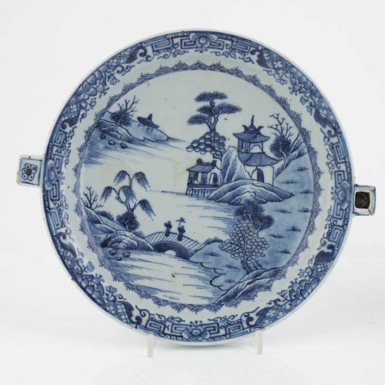 Servisdelar, porslin, 7 delar, Kina, Qingdynastin, 1700-tal.