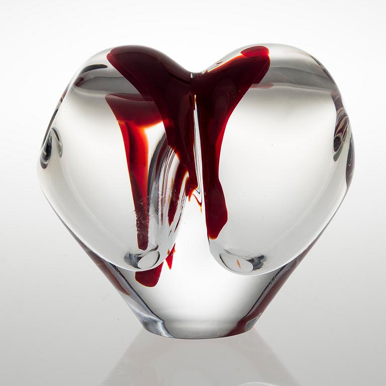 A KARI ALAKOSKI GLASS SCULPTURE / VASE, signed K. Alakoski Iittala 2008.