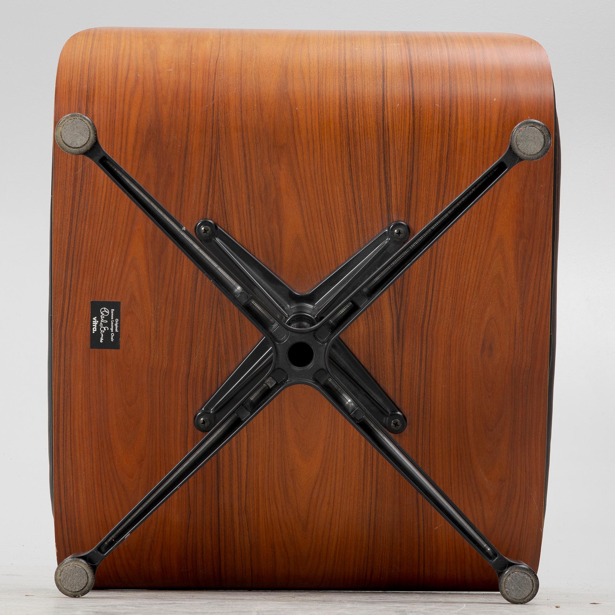 Charles & Ray Eames, an 'Eames Lounge Chair' with ottoman, Vitra.