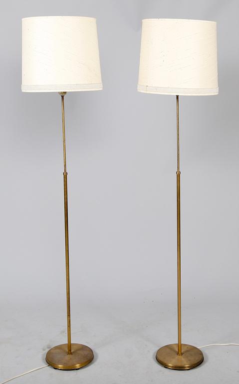 GOLVLAMPOR, 2 st, 1960-tal.