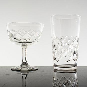 GLASSERVIS, 39 delar, glas, "Bror", Kosta.