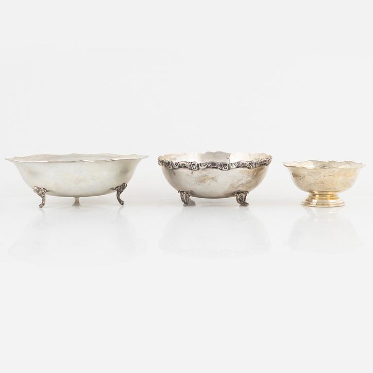 A group of five bowls and a goblet, silver, Colombia, 20th century.