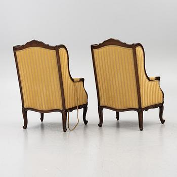 Bergèrer, ett par, rokokostil, 1900-talets först hälft.