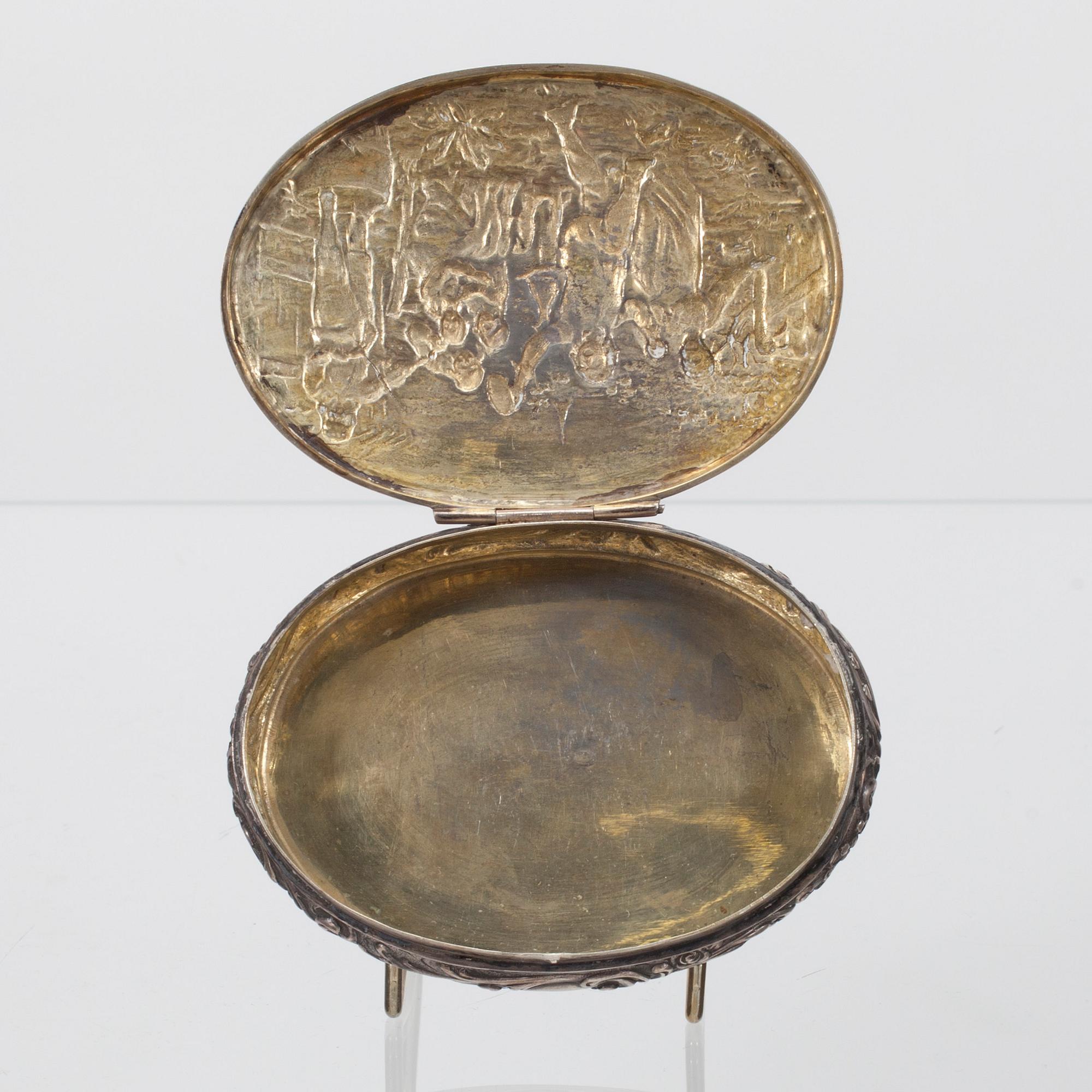 DOSA, FAT, 2 st, och ASKFAT, 2 st. Silver. Bl.a. Holland 1920-tal. Vikt totalt ca 260 g.