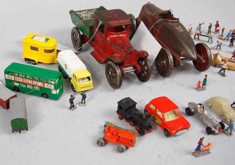 PARTI LEKSAKER, ca 20 delar.