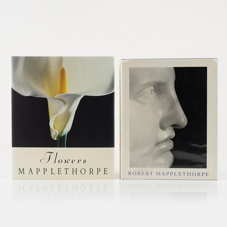 Robert Mapplethorpe, five photobooks.