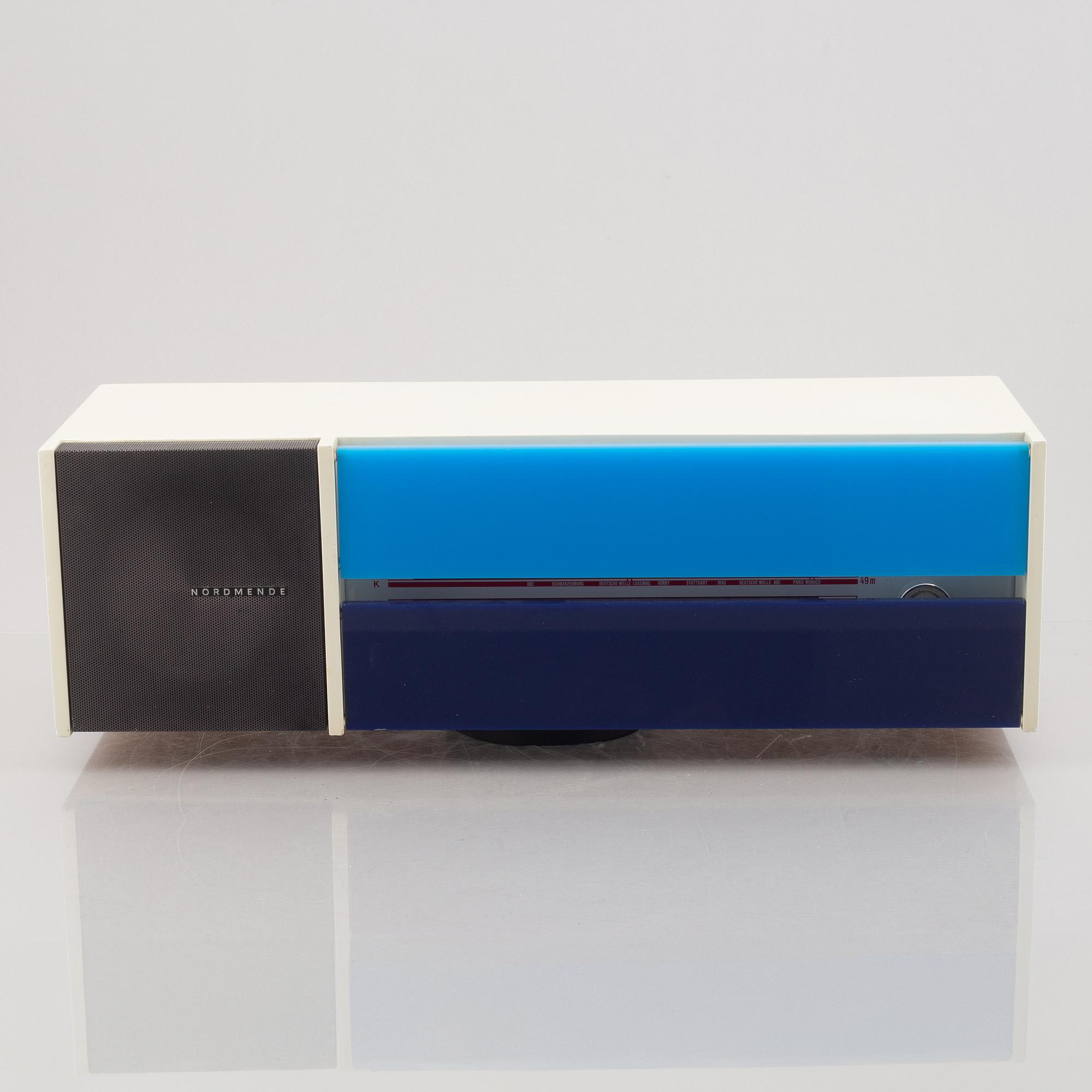Raymond Loewy, a "Spectea Futura" radio/stereo system, Nordmende, Germany,.