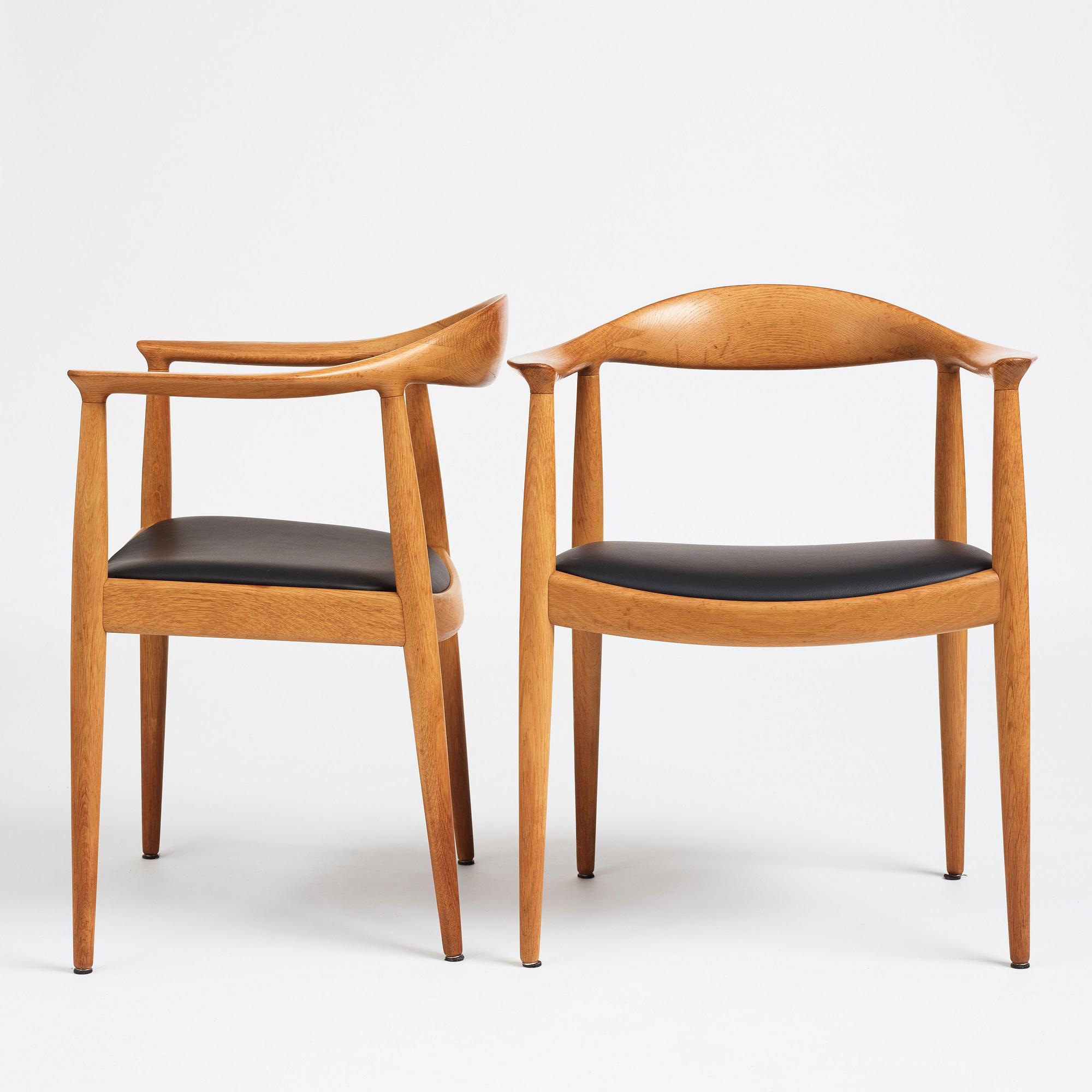 Hans J. Wegner, stolar, "The Chair" ett par, JH-503, Johannes Hansen, Danmark 1950-60-tal.