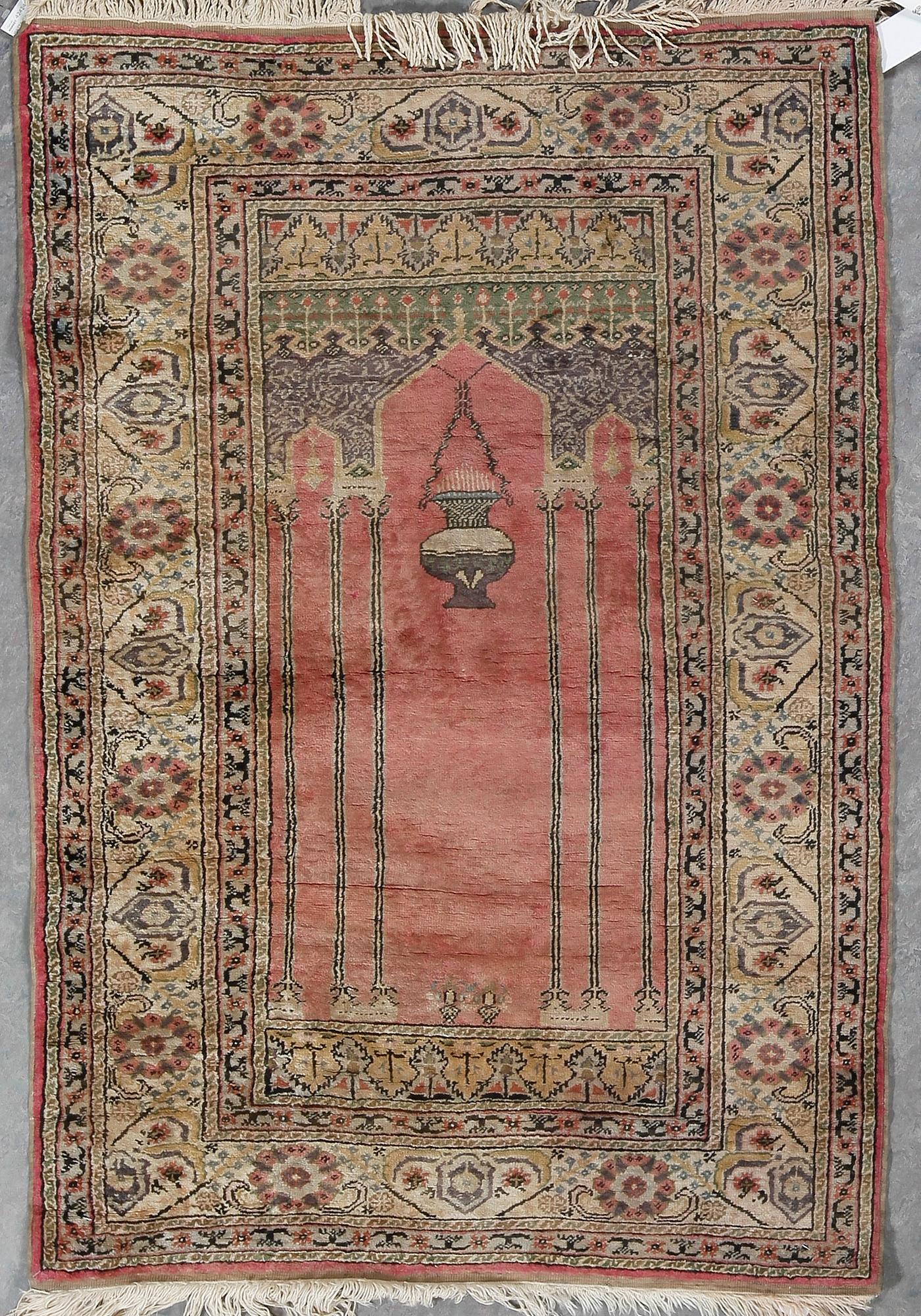 MATTA, Turkisk, ca 124x86 cm.