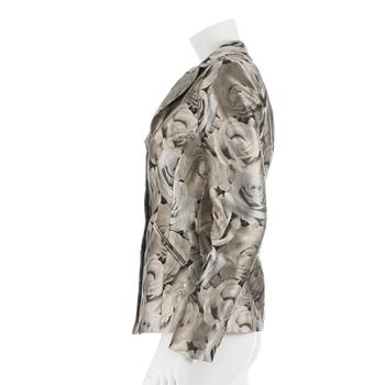 KAVAJ, Giorgio Armani, Italiensk storlek 42.