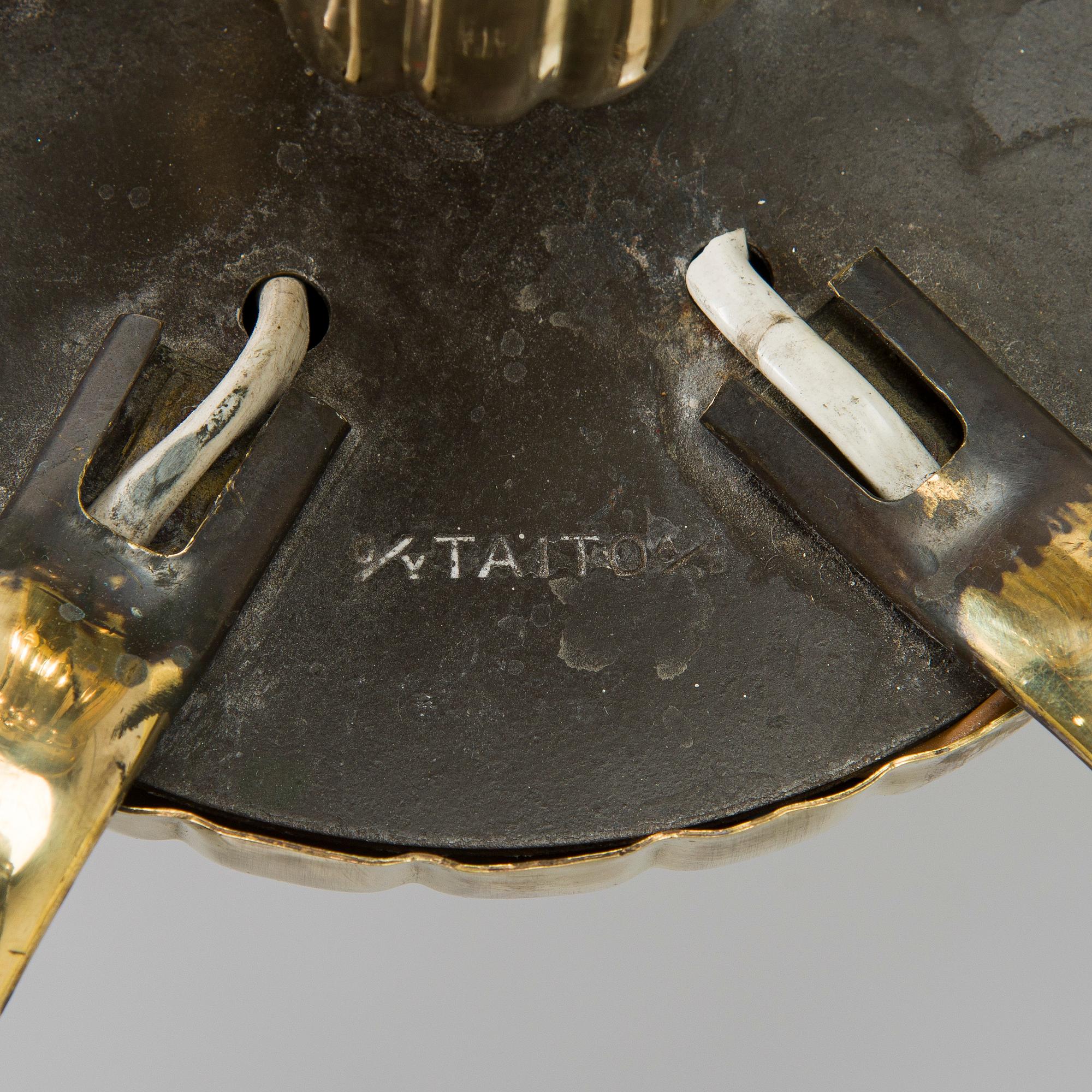 Paavo Tynell, A 1930's chandelier for Taito.