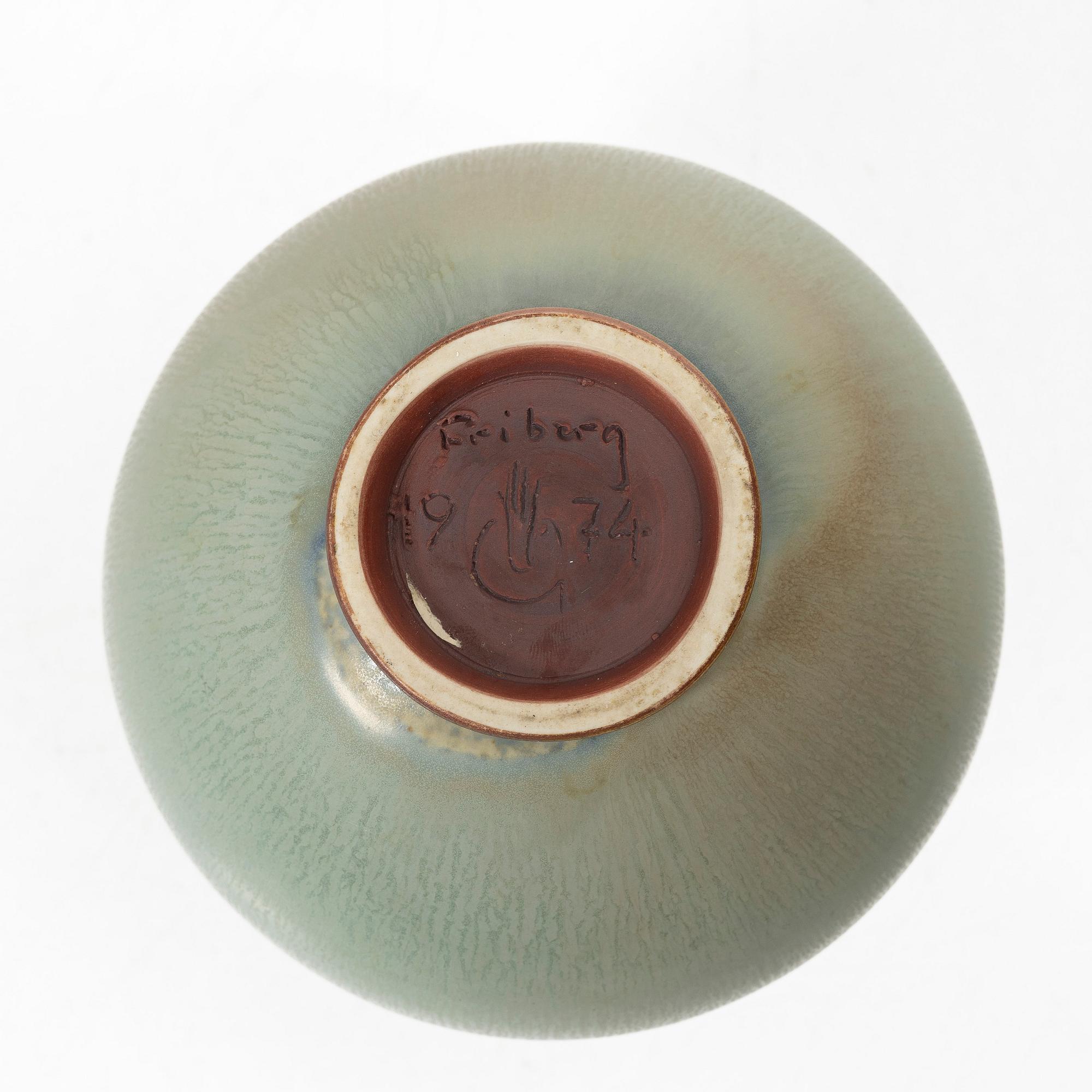 Berndt Friberg, vase, stoneware, Gustavsberg Studio 1974.
