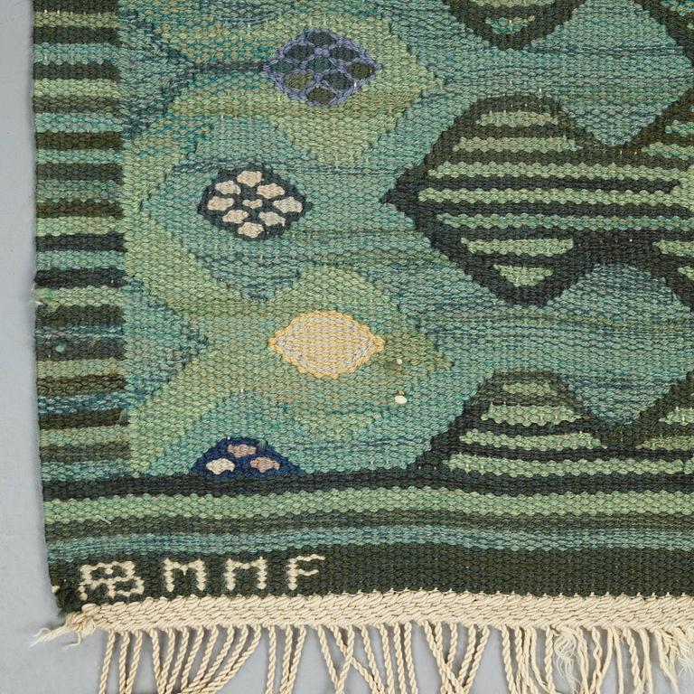 Barbro Nilsson, a carpet, "Kringelikroka, grön" ("Finspong"), flat weave, ca 227,5-231,5 x 174,5-178,5 cm, signed AB MMF BN.