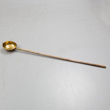 SIL, mässing och trä, 1700-tal.