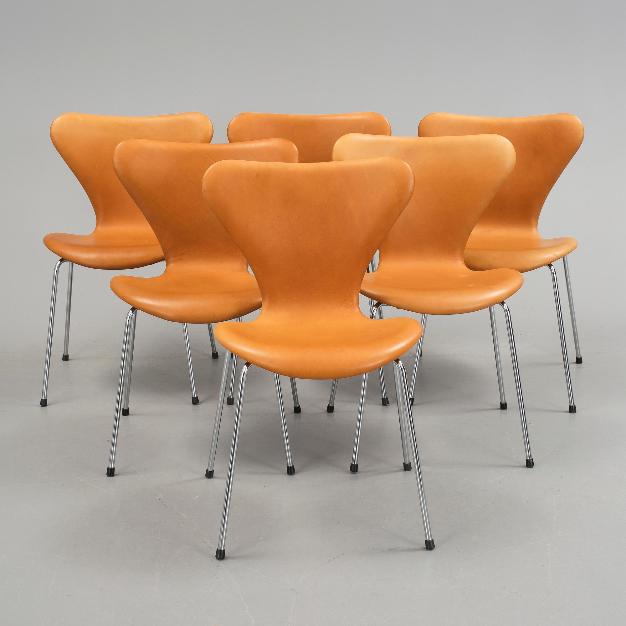 STOLAR, 6 st, "Sjuan", Arne Jacobsen, Fritz Hansen.