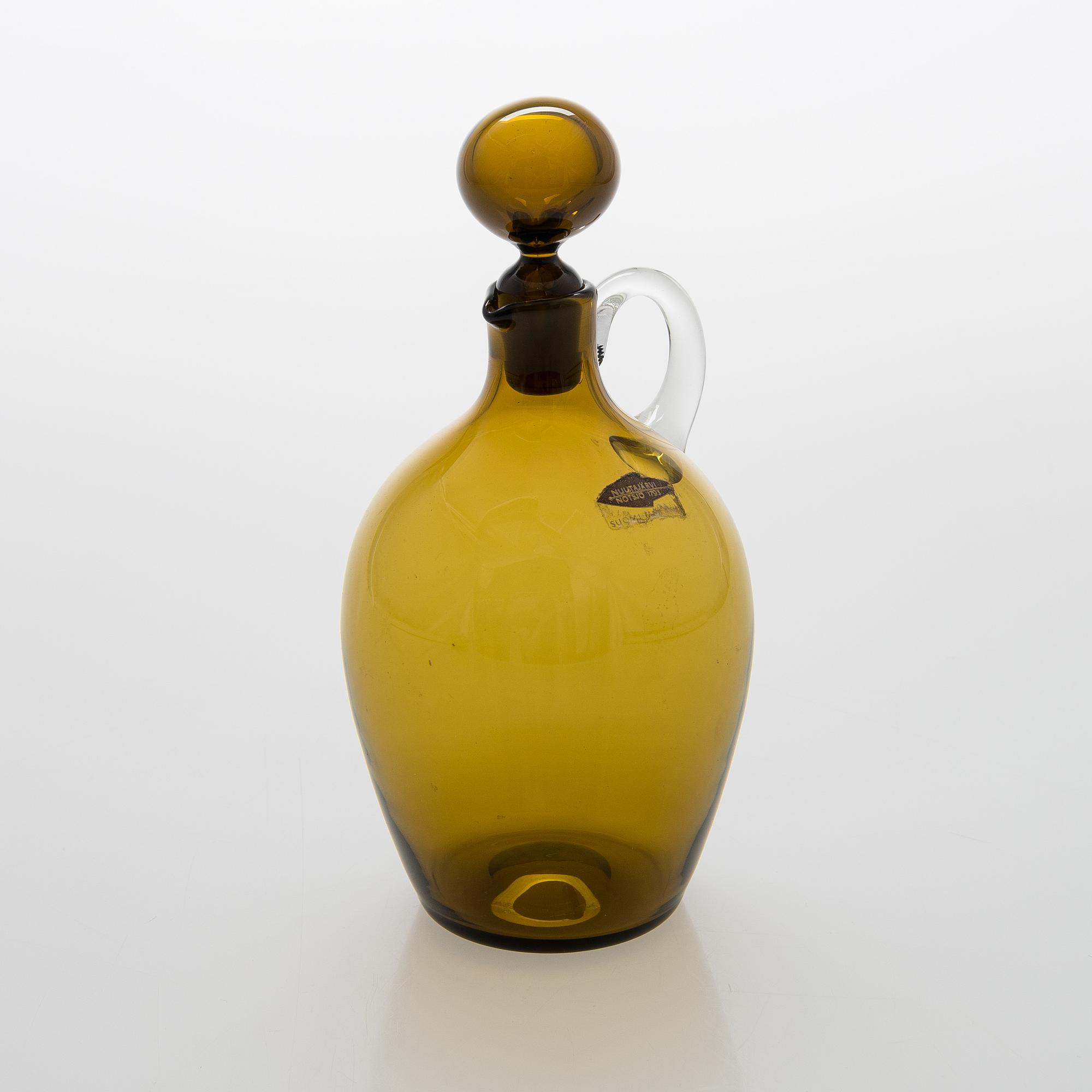 Saara Hopea, karahvi laseineen, 5 kpl, malli 2501, Nuutajärvi. Mallit suunniteltu 1959.