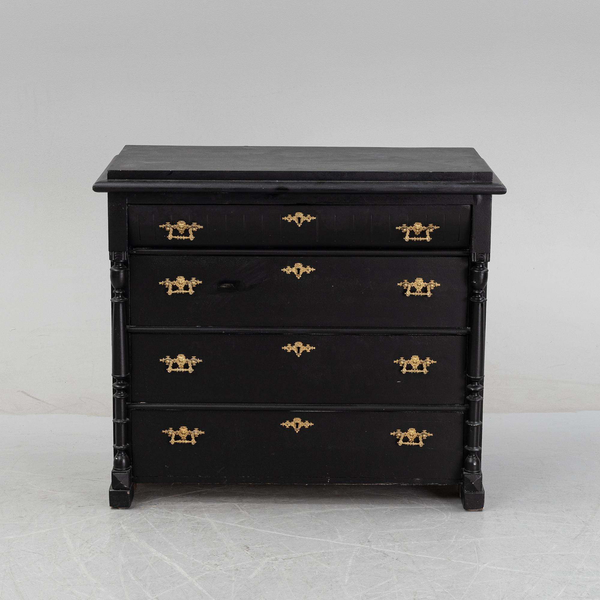 A pianted dresser from around the year 1900.