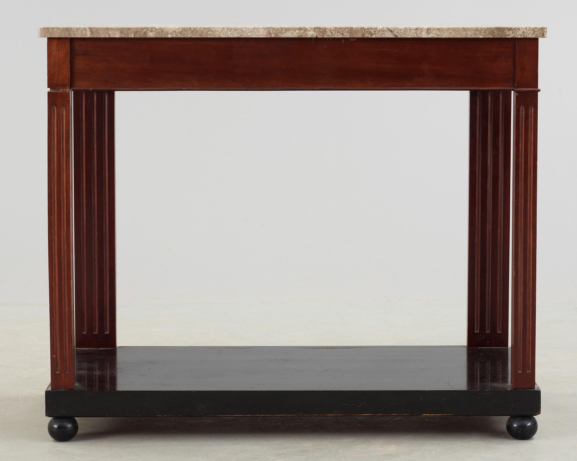 KONSOLBORD, 1910/20-tal.