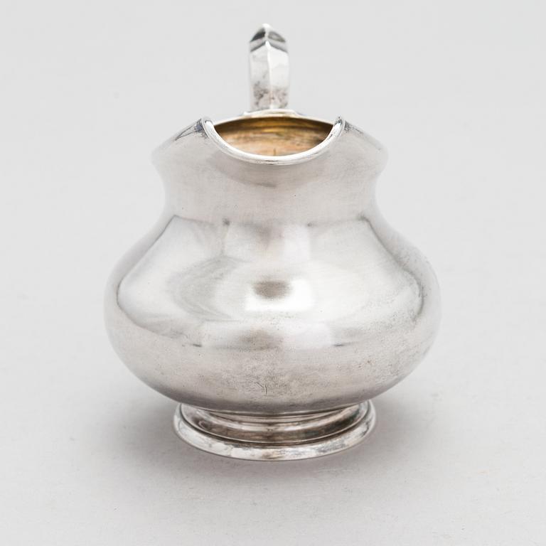 Gustav Alexander Sohlman, maitokannu, hopeaa, Pietari, Venäjä 1871.