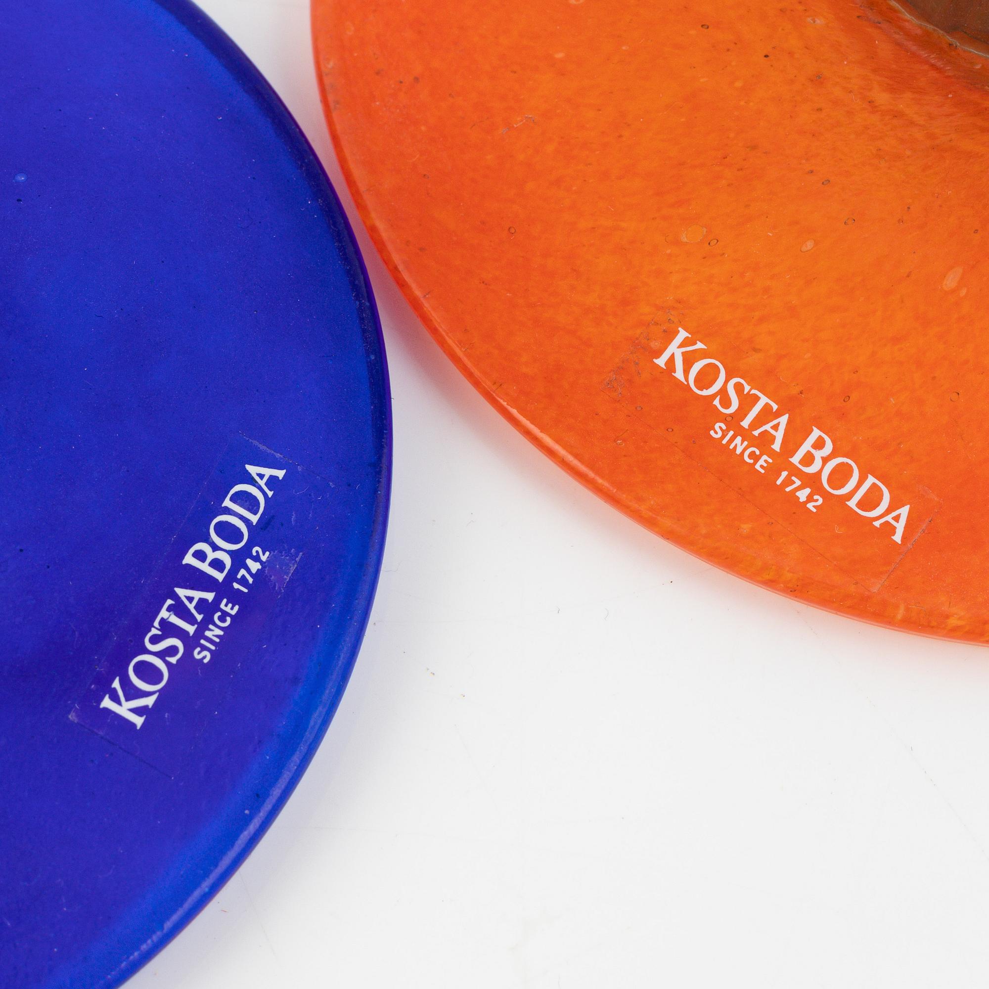 Kjell Engman, two glass cups, Kosta Boda.