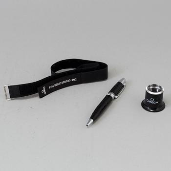 OMEGA, Pen / Loupe / Velcro strap.
