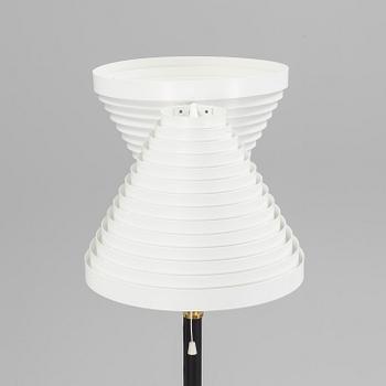 An "A 810" floor lamp by Alvar Aalto, Artek.