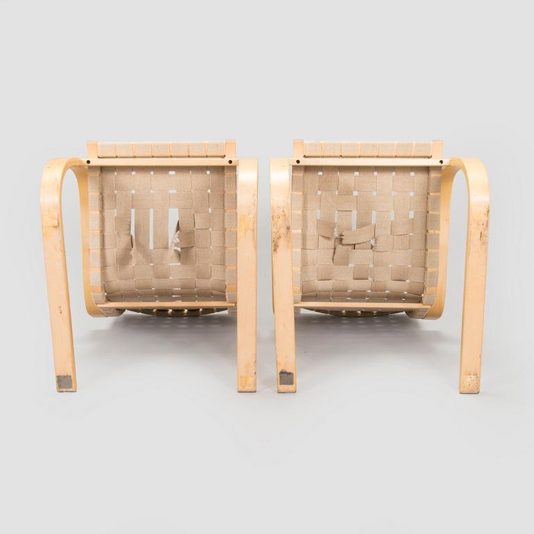 Alvar Aalto, fåtöljer, ett par, modell 406 för Artek 1900-talets slut.