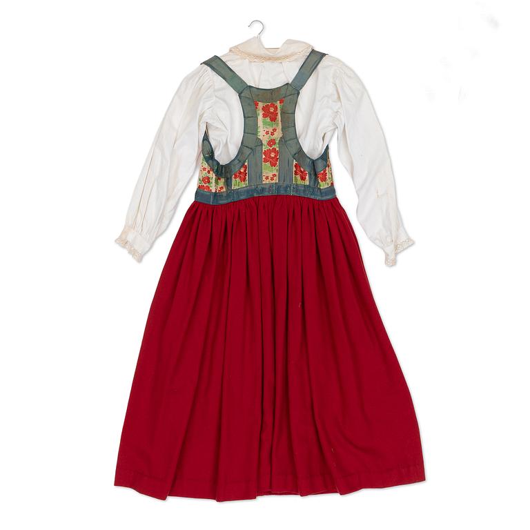 Folkdräkt, 6 delar, Ljunits härad, Södra Skåne, 1900-talets första hälft.