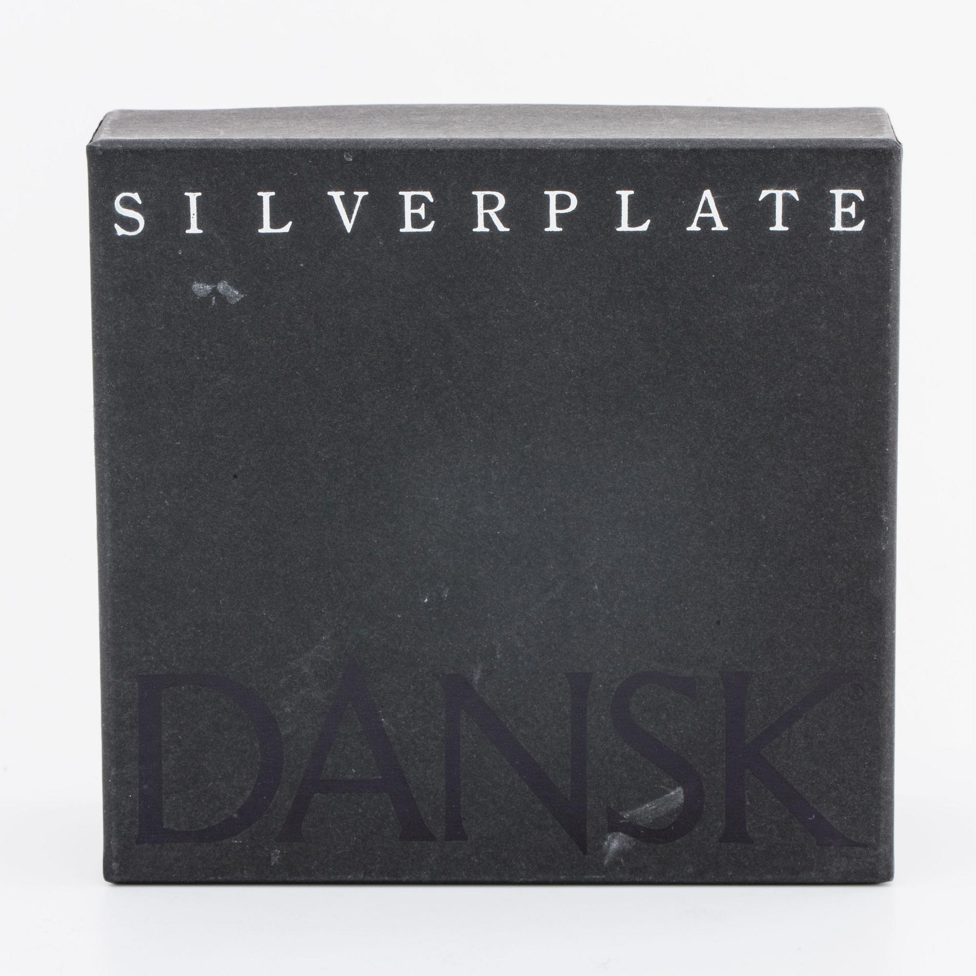 GUNNAR CYRÉN, a set of three silver plated figurines Dansk Design japan later part of the 20th century.