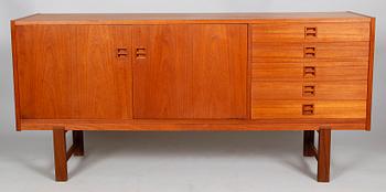 SIDEBOARD, 1970-tal.