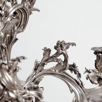 Ljuskrona för fem ljus, försilvrad mässing, argent haché, tillskriven Pierre Boulanger, Paris omkr 1750, Louis XV.