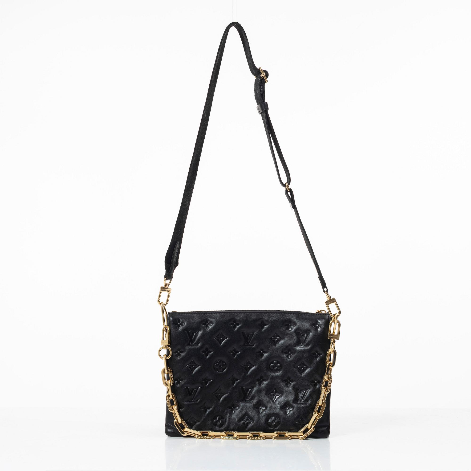 Louis Vuitton, väska, "Coussin PM", 2025.