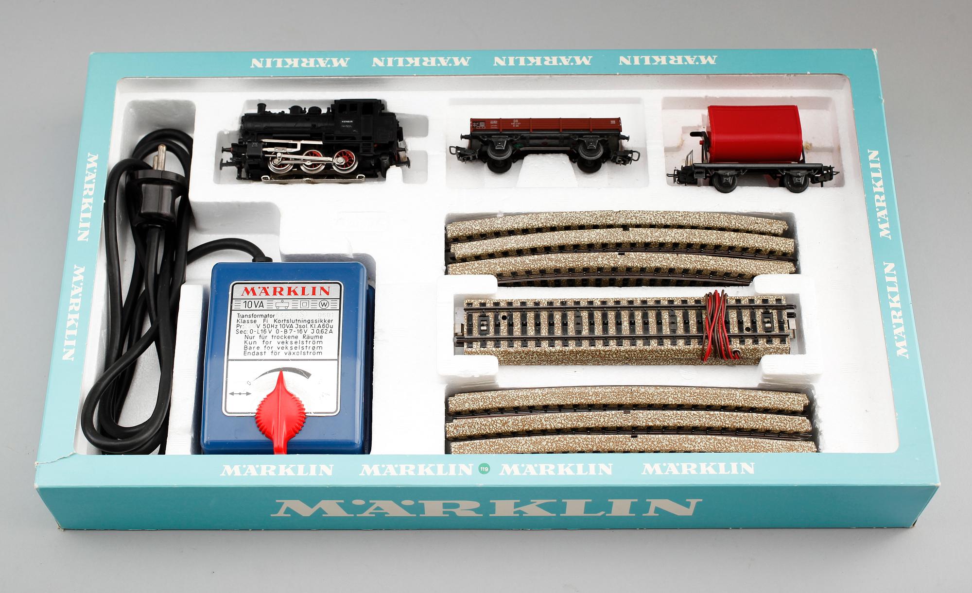 MODELLTÅGSDELAR, 3 st, Märklin och Lima.