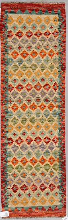 MATTA, kilim, ca 198 x 61 cm.